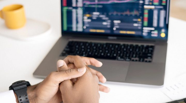 Cómo proteger las inversiones de las caídas del mercado