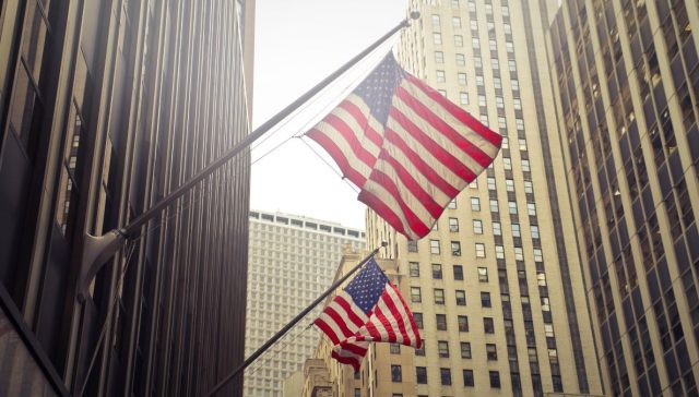 Bonos globales presionan al Ibex 35 y las bolsas