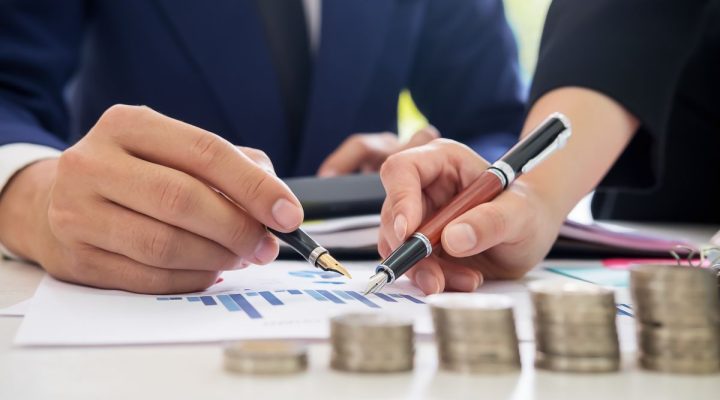 Dividendo de AT&T: 900 acciones para cobrar 1.000 dólares