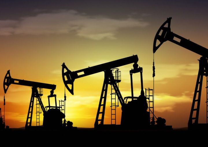 Brent a 106 dólares ante el cerco al crudo iraní
